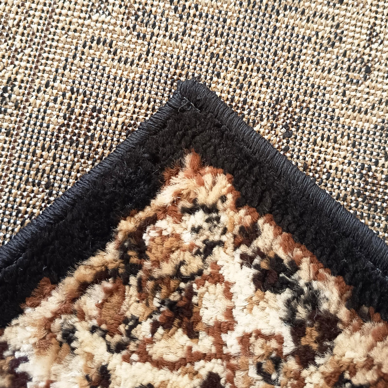 Keset motif abstract klasik aesthetic modern bulu - Gambar 6